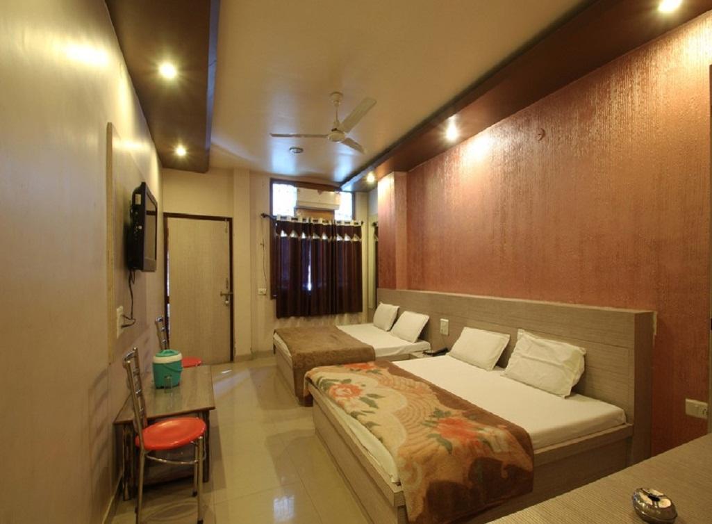 Hotel Pakeeza Ajmer Dış mekan fotoğraf