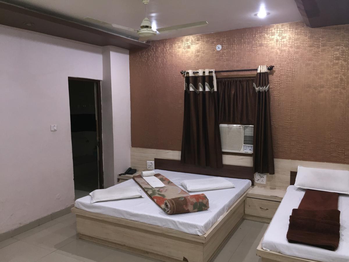 Hotel Pakeeza Ajmer Dış mekan fotoğraf